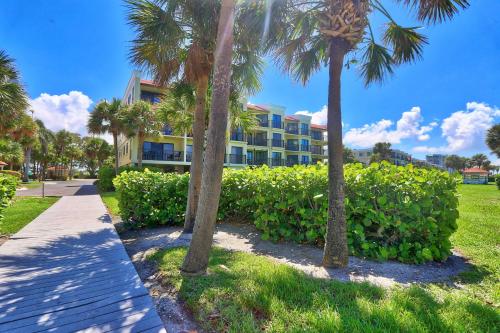 Land's End 5 303 Gulf Bay Front - photo 52