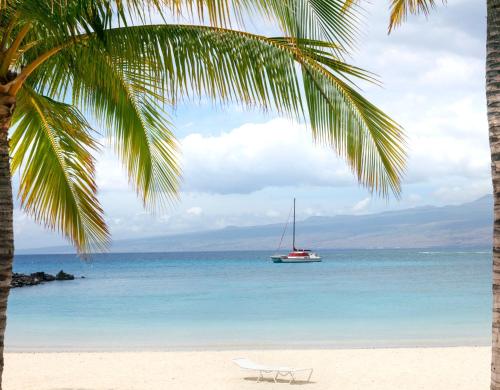 Dolphin Hale Inviting Kamilo 3Br Home With Private Beach Club — 4-Star Luxury Hotel in Waikoloa, United States