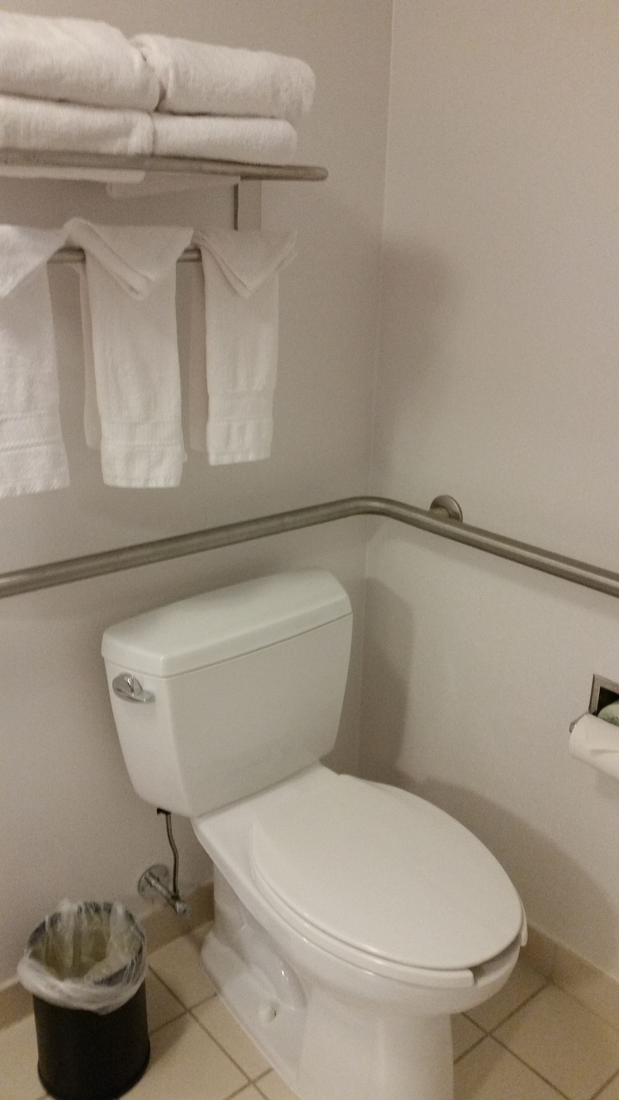 Hampton Inn Cortland - photo 34