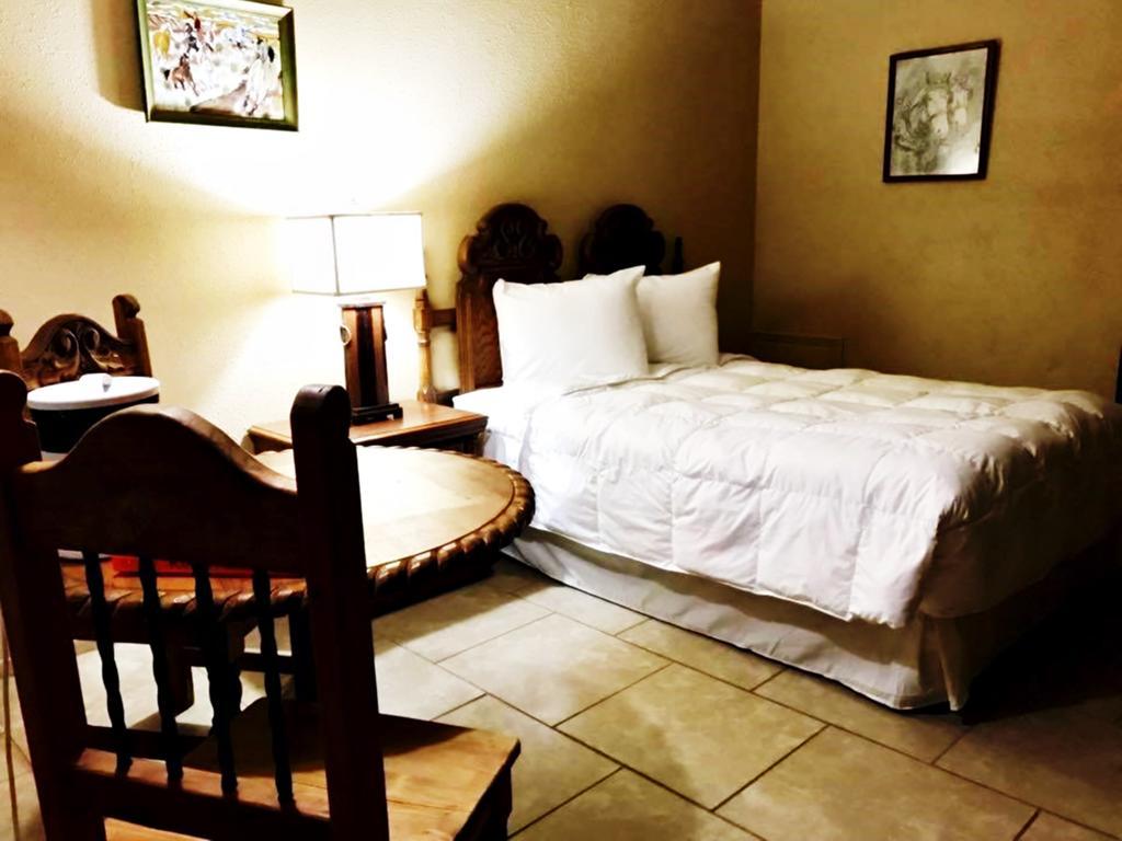 Rio Grande Motel - photo 6