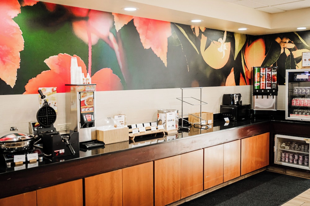 Fairfield Inn & Suites by Marriott Russellville - photo 34