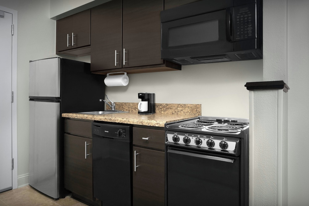 TownePlace Suites by Marriott Pensacola - photo 19