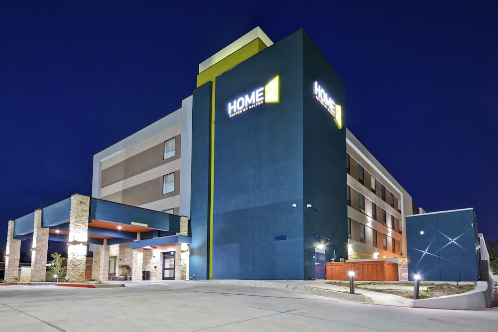 Home2 Suites by Hilton Bedford DFW West TX - photo 37