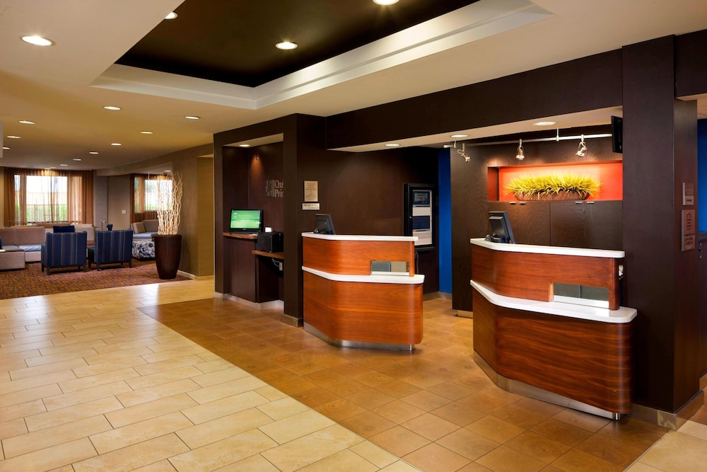 Courtyard by Marriott Brownsville - photo 4