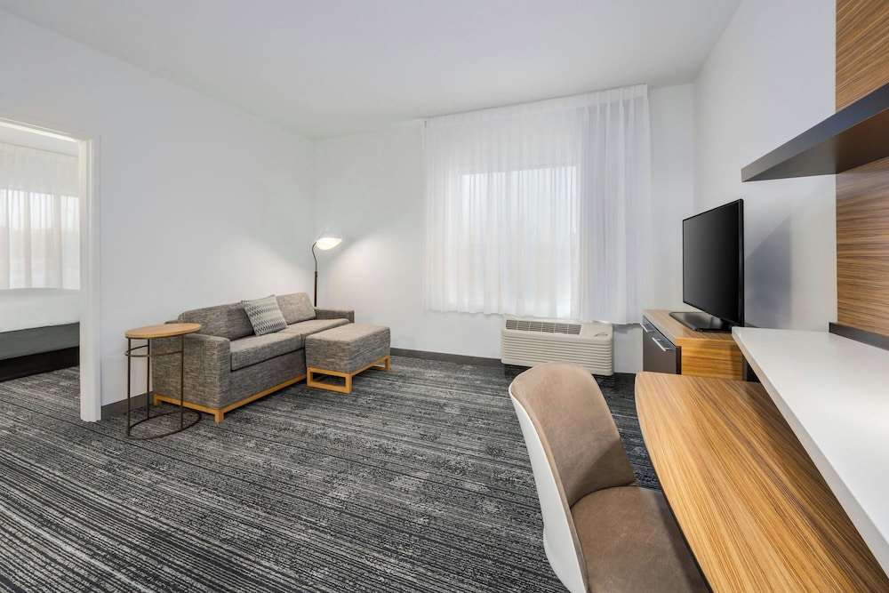 TownePlace Suites Dothan - photo 7