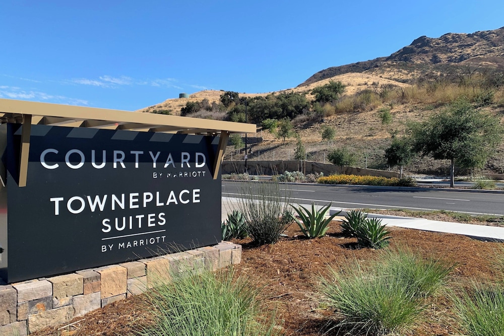 Courtyard by Marriott Thousand Oaks Agoura Hills — hotel in Agoura Hills