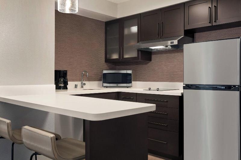 Residence Inn by Marriott Roseville - photo 19