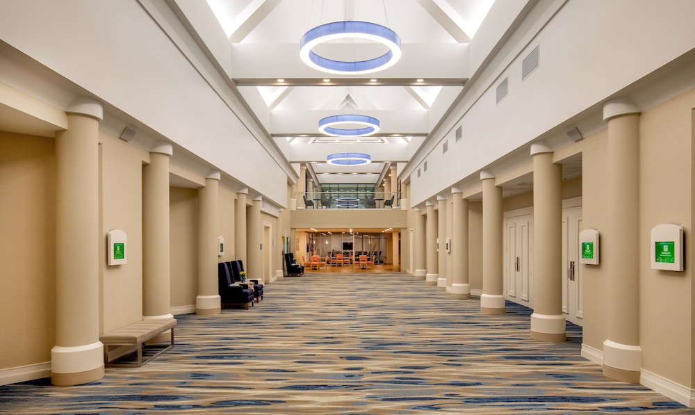 Holiday Inn Newport News Hampton by IHG - photo 30