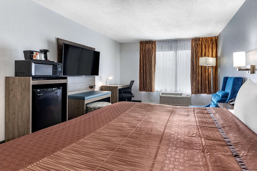 Quality Inn & Suites Sulphur Springs - photo 48