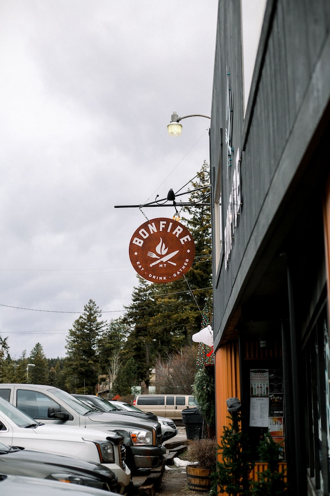 The Islander Inn - photo 58