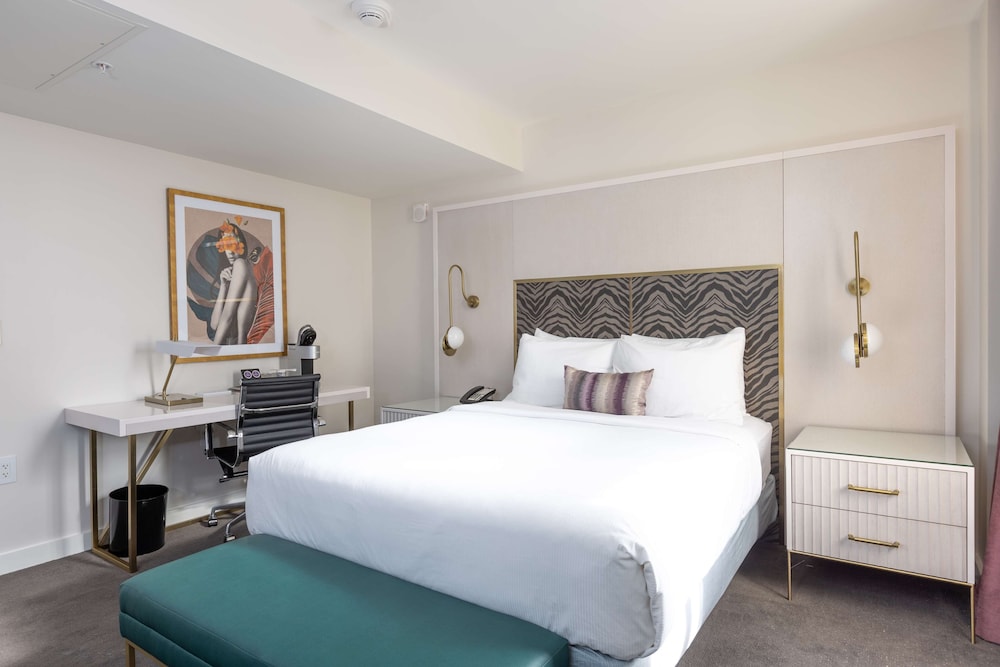 The Kelly Birmingham Tapestry Collection By Hilton - photo 15