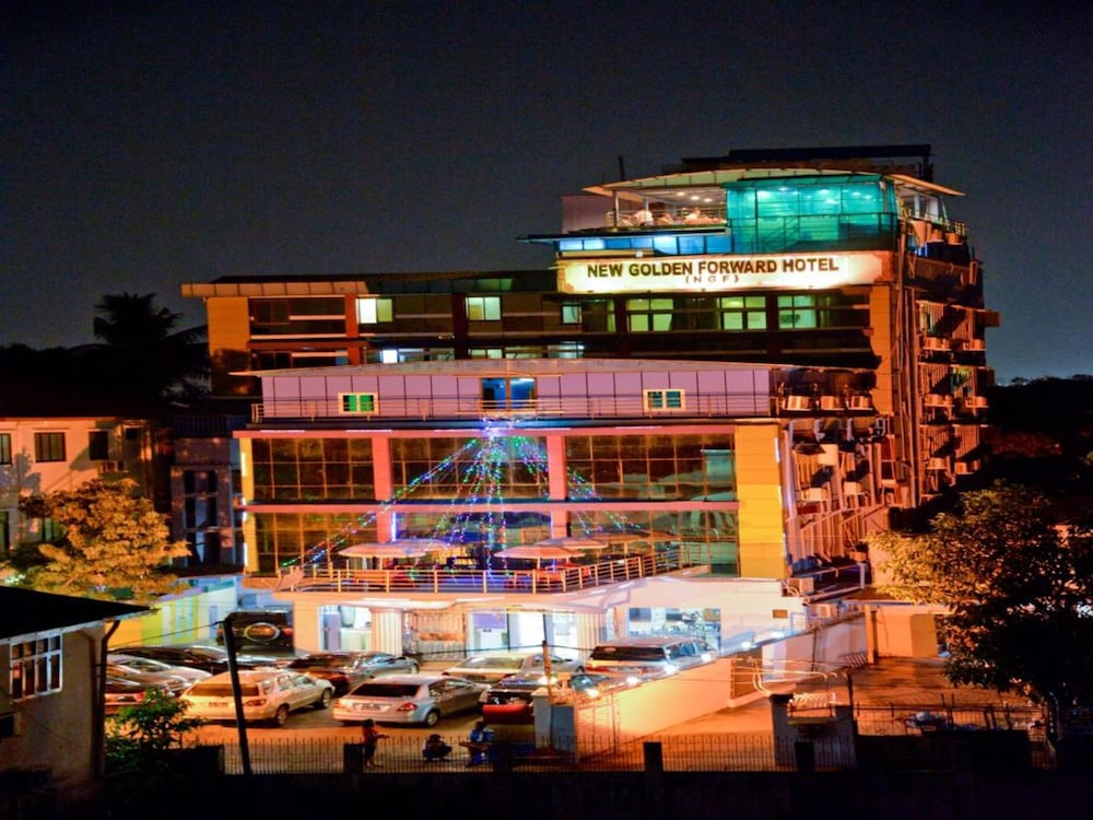 New Golden Forward Hotel - last minute hotel in Yangon