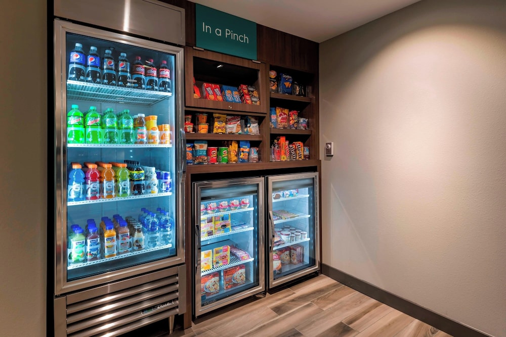 TownePlace Suites by Marriott Leavenworth - photo 24
