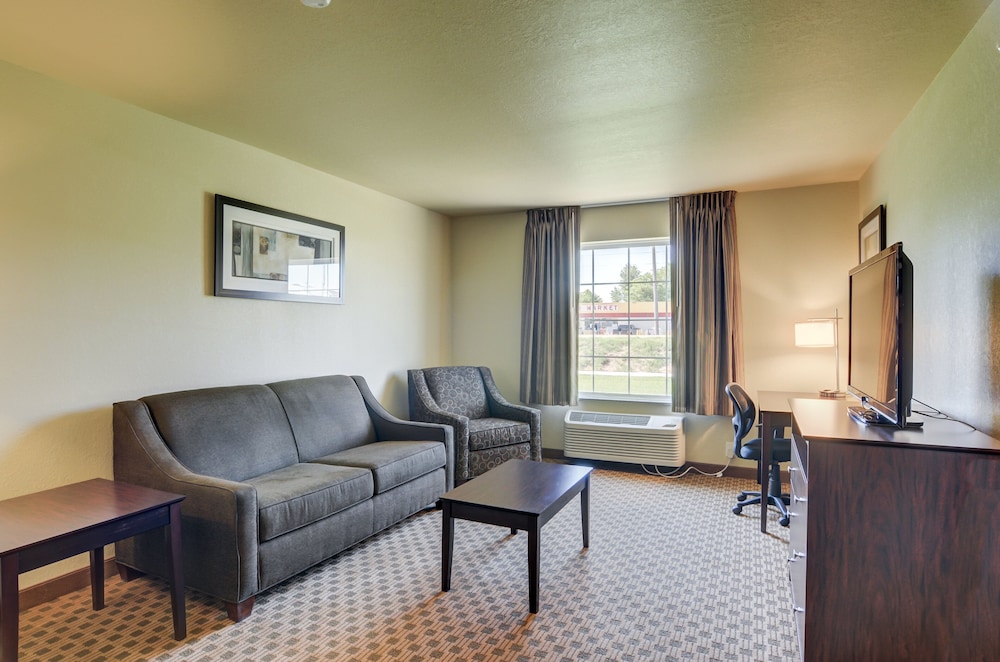 Cobblestone Inn & Suites Kersey - photo 13