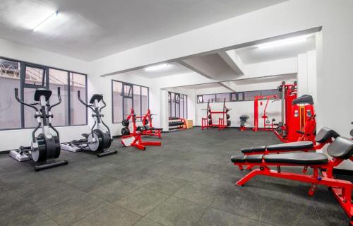 Smart retreat residencies with amazing breathtaking city views swimming pool gym private ample parking space which offers a luxurious living in kilimani