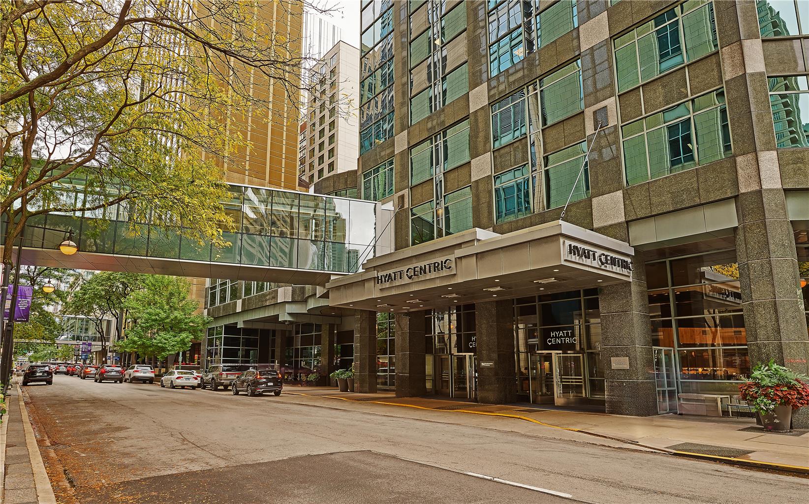 Hyatt Centric Chicago Magnificent Mile - photo 36