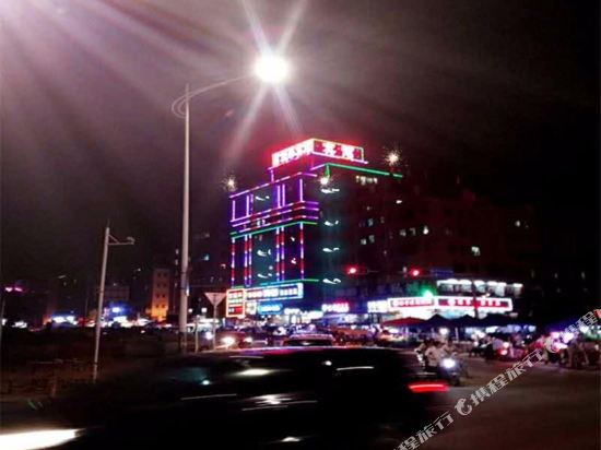 Fulihua Business Hotel — 4-Star Luxury Hotel in Shenzhen, People's Republic of China