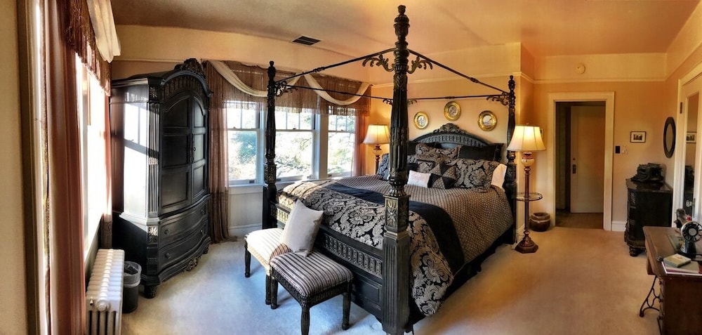 The Inn on Knowles Hill Bed & Breakfast Hotel - photo 19