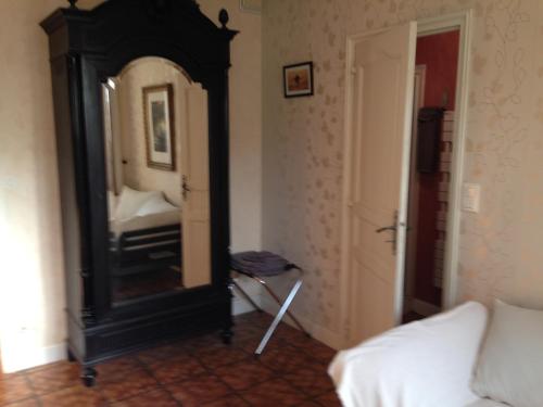 Au Bord Des Greves — hotel in Le Val-Saint-Pere