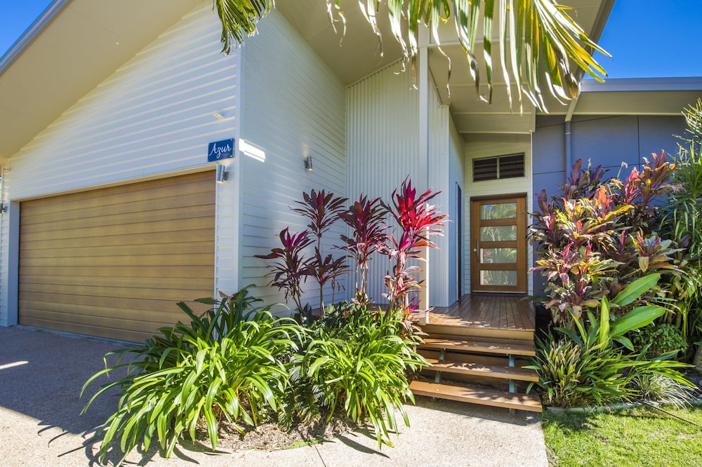 Azur Villa — 4-Star Luxury Hotel in Magnetic Island, Australia