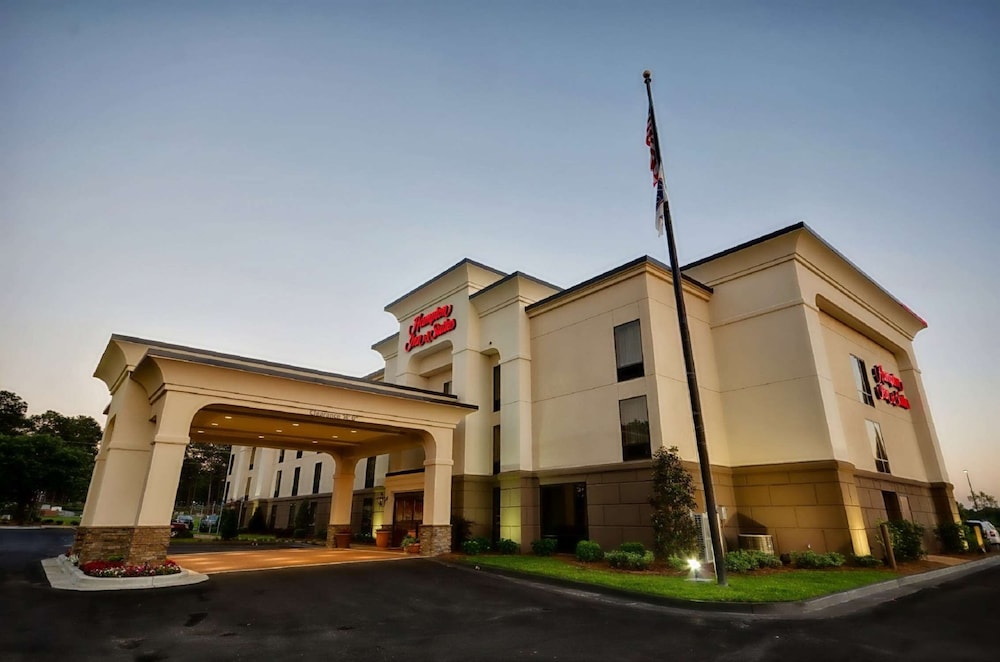 Hampton Inn & Suites Tifton - featured photo