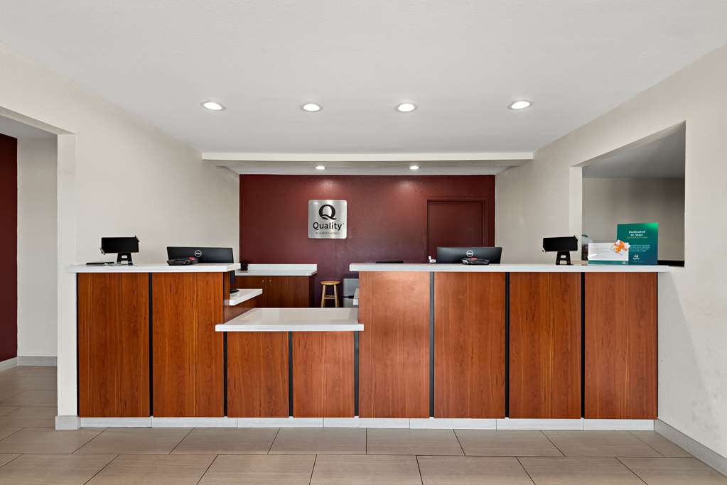 Quality Suites Wildwood The Villages - featured photo