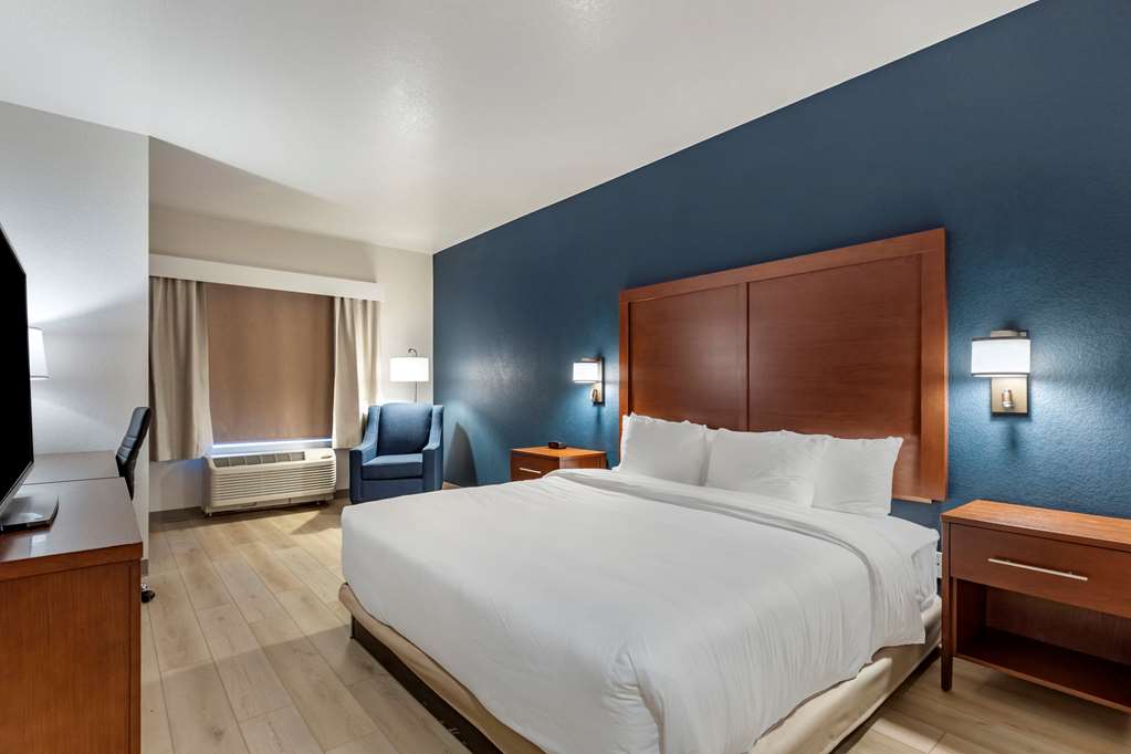 Comfort Inn & Suites Bennett - photo 13