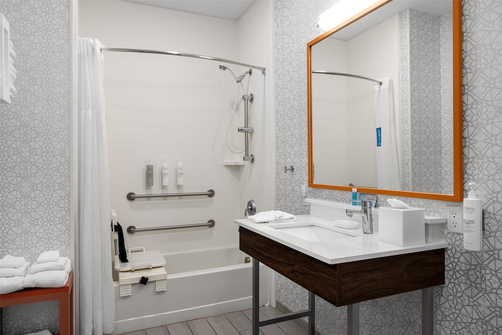 Hampton Inn Williamsburg - photo 14