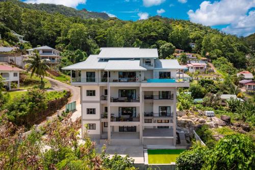Aran Apartments — 4-Star Luxury Hotel in Anse Boileau, Seychelles