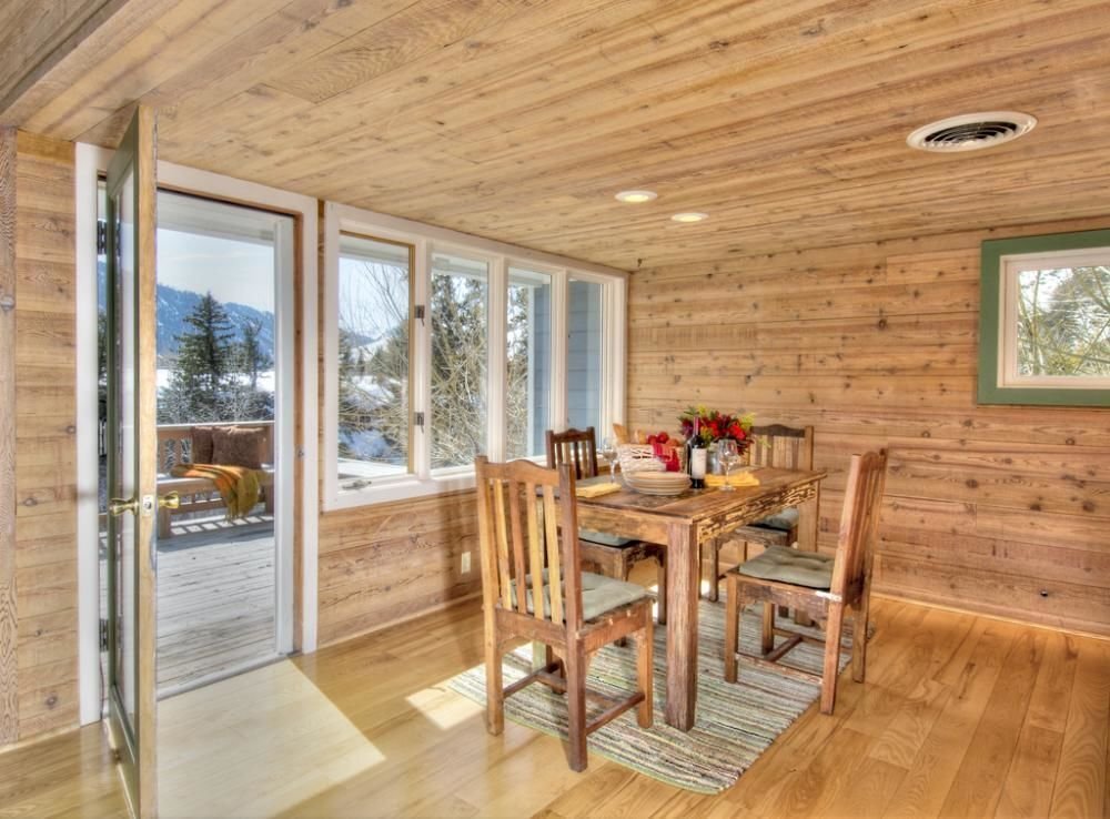 River's Edge by Jackson Lodging Company - photo 4