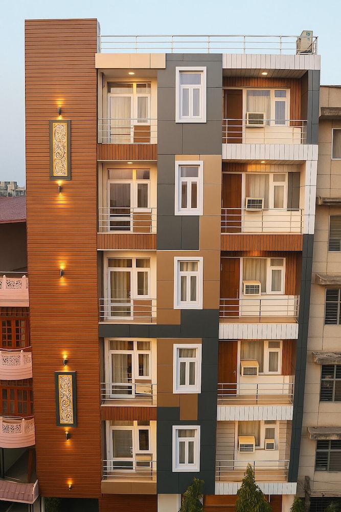 Let'stay Sector 70 Noida - last minute hotel in Noida