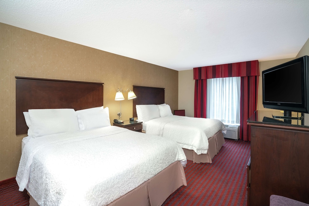 Hampton Inn Richmond Airport - photo 8