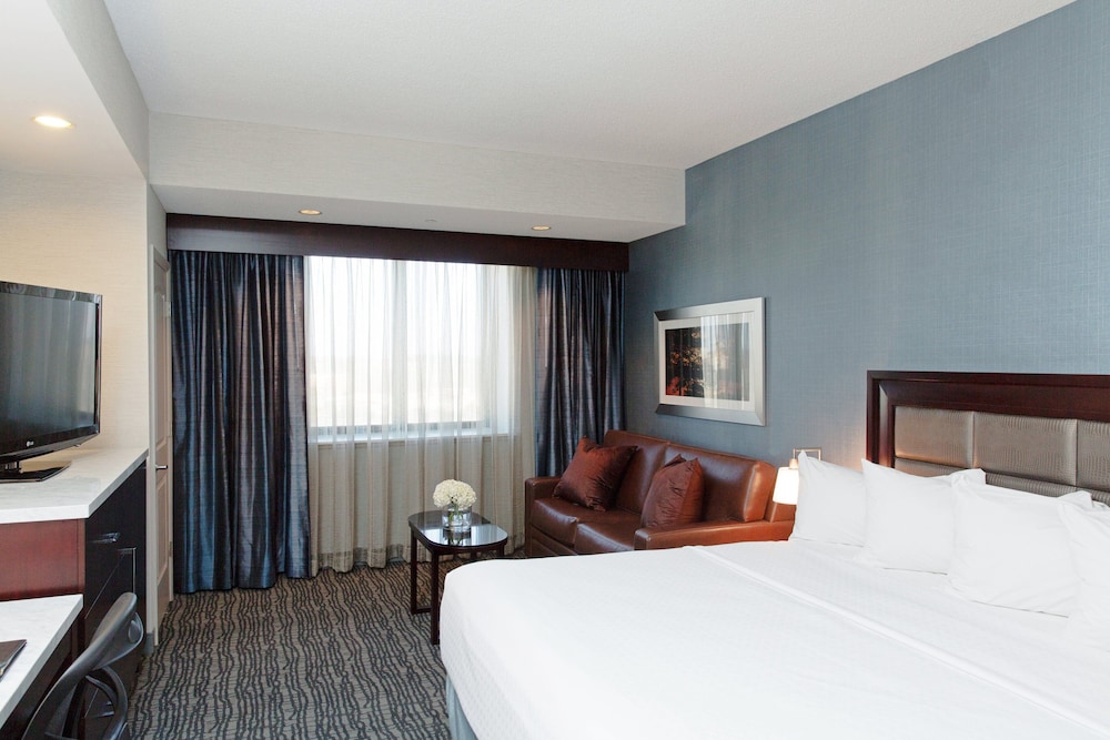 Crowne Plaza Springfield by IHG - photo 19