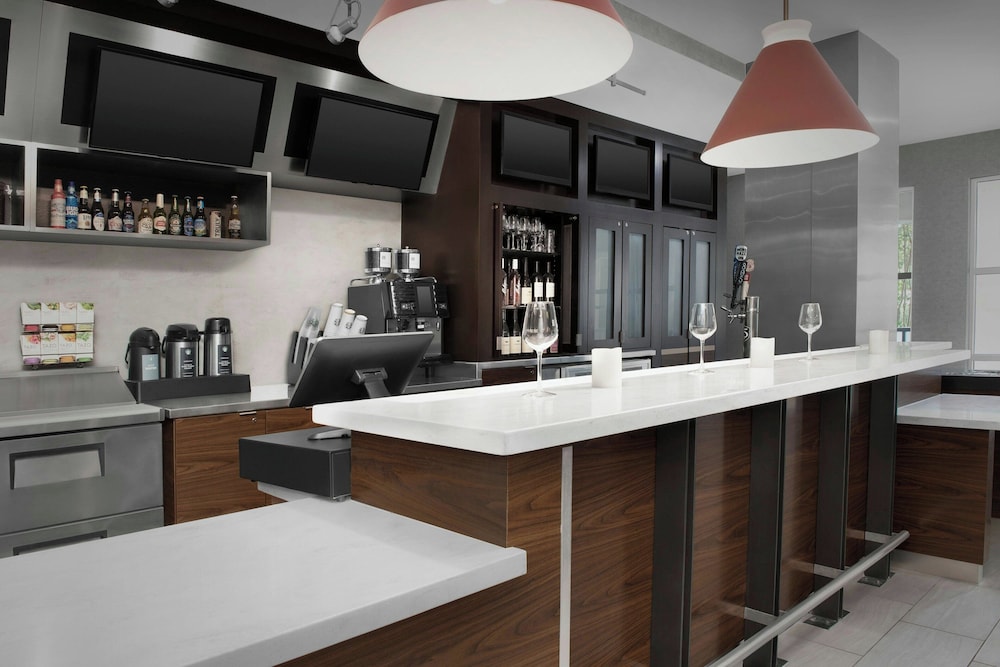 Courtyard Marriott Paso Robles - photo 33