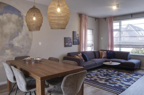 Volledig Gerenoveerd Huis Aan Het Strand Nieuwstraat 4 — 4-Star Luxury Hotel in Zoutelande, Netherlands