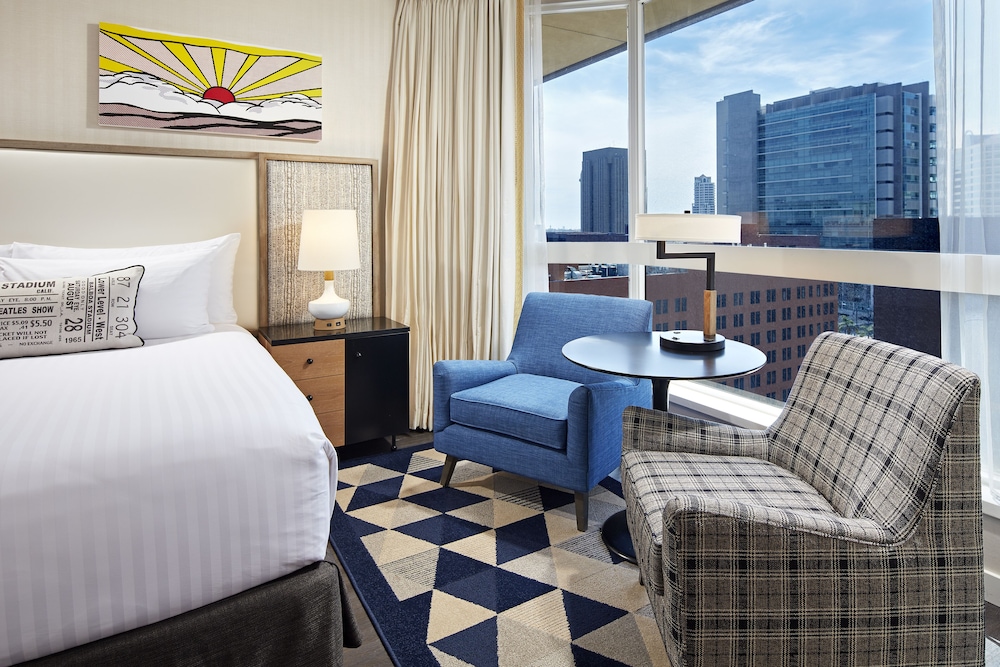 The Bristol Hotel San Diego - photo 9