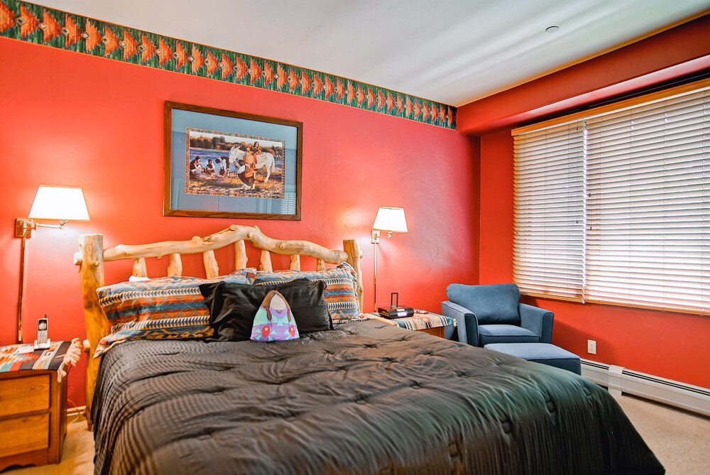 Highlands Slopeside by East West Hospitality - photo 55