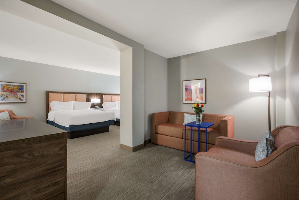 Hampton Inn Linden - photo 20