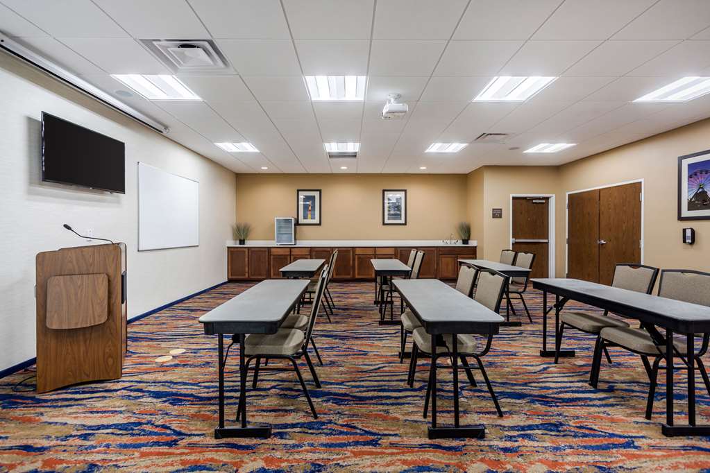 Comfort Suites Bowling Green Southeast - photo 28