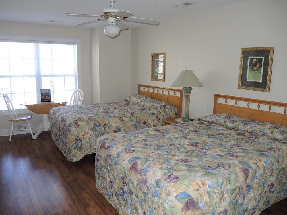 Family Friendly Brunswick Plantation Villa 1609 with Great Resort Amenities by RedAwning - photo 5