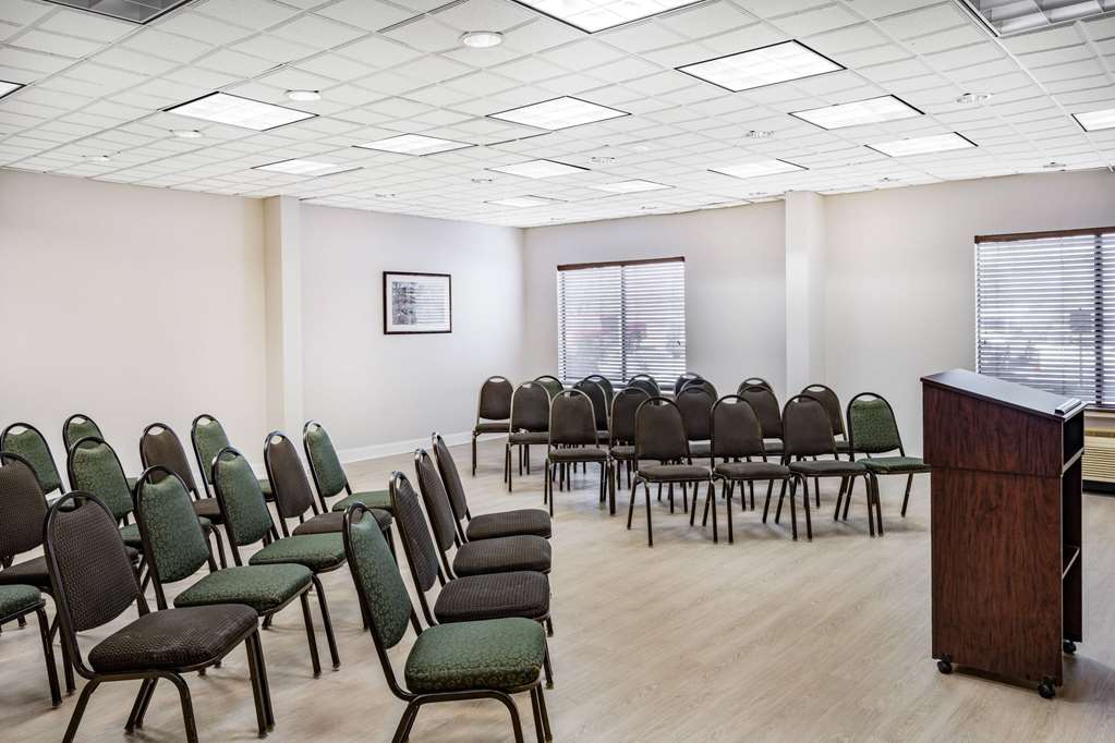 Wingate by Wyndham Duluth Atlanta - photo 26