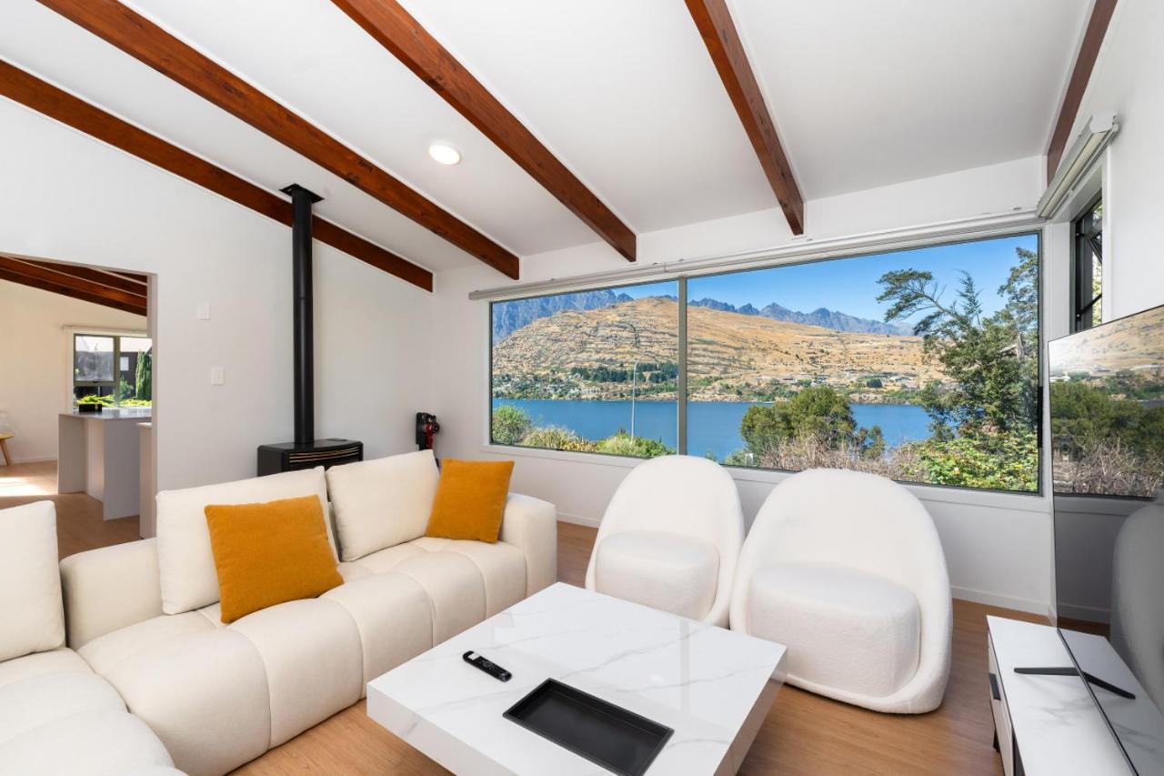 Cozy Single Unit with Full Kitchen - last minute hotel in Queenstown