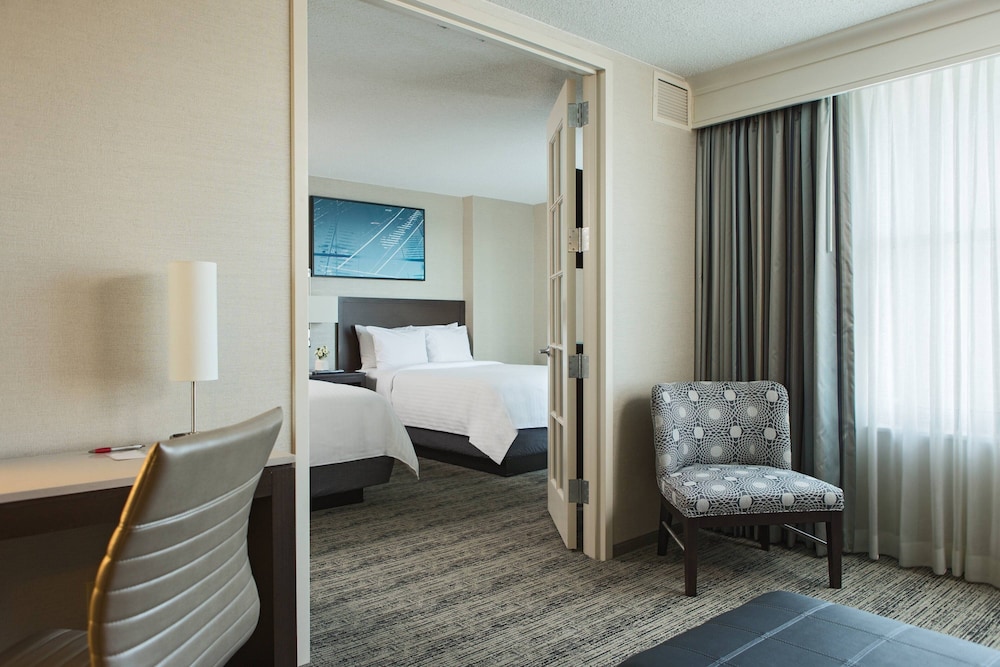 Hampton Inn & Suites Downers Grove Chicago - photo 10