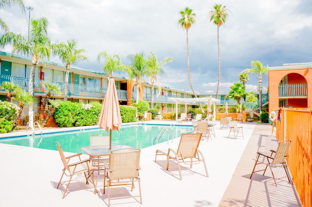 Glh Hotel - photo 22