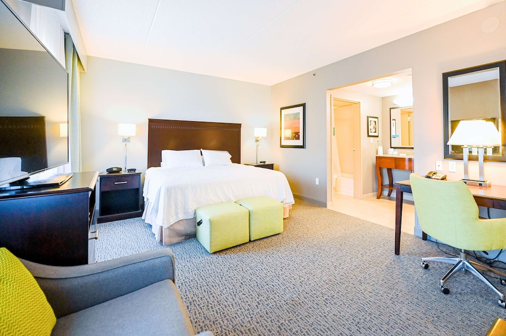 Hampton Inn Suites Smithfield - photo 7