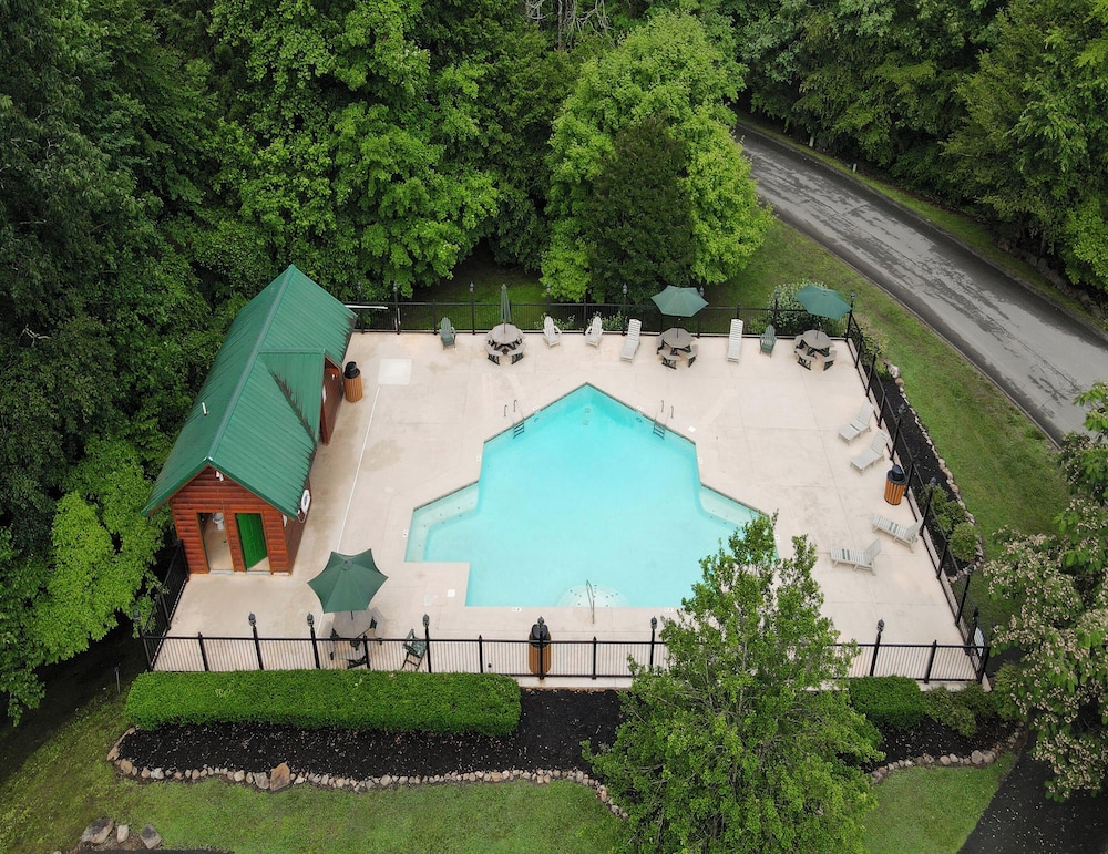 Three Little Bears by Smoky Cove Resort - photo 39