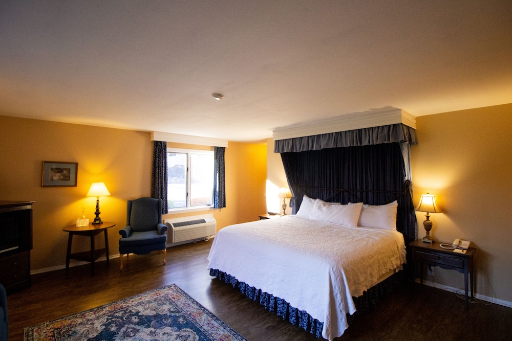 Delamater Inn - photo 22