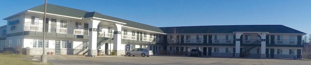 Rodeway Inn Goddard - photo 22