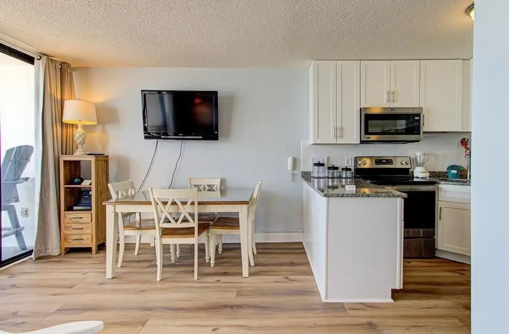 0705 Palms That Sway by Atlantic Towers - photo 14
