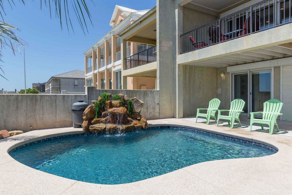 Good Hope Beach Townhouse 5306 — 4-Star Luxury Hotel in South Padre Island, United States